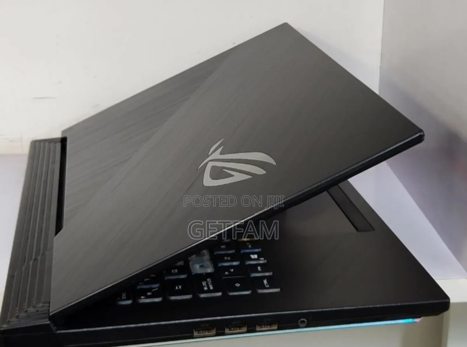 New Laptop Asus ROG Strix G15 16GB Intel Core I7 SSD 512GB