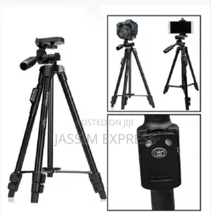 High Grade Aluminum Tripod With 3 Way Head for DSLR Camera and Phone
