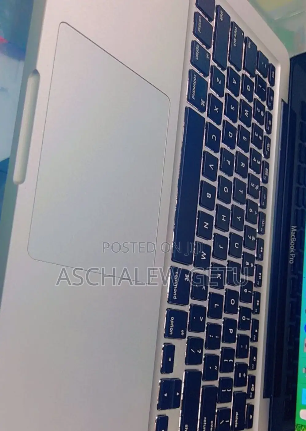 New Laptop Apple MacBook Pro 2012 4GB Intel Core I5 HDD 500GB