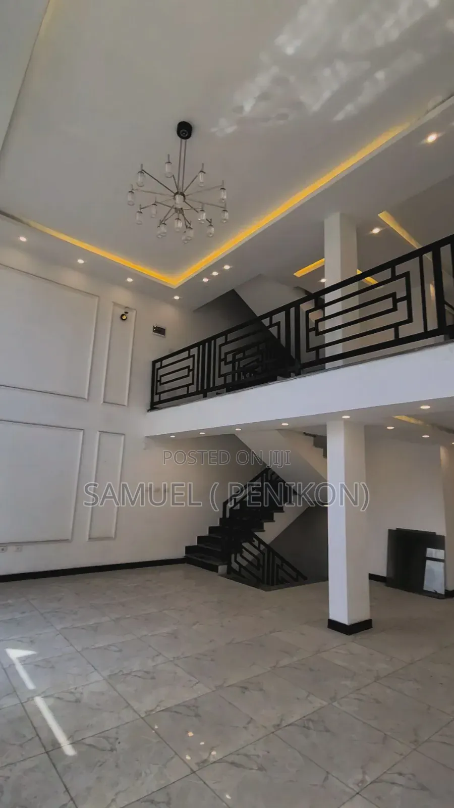 5bdrm Townhouse/Terrace in House, Bole for sale