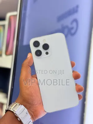 Photo - Apple iPhone 14 Pro Max 128 GB White