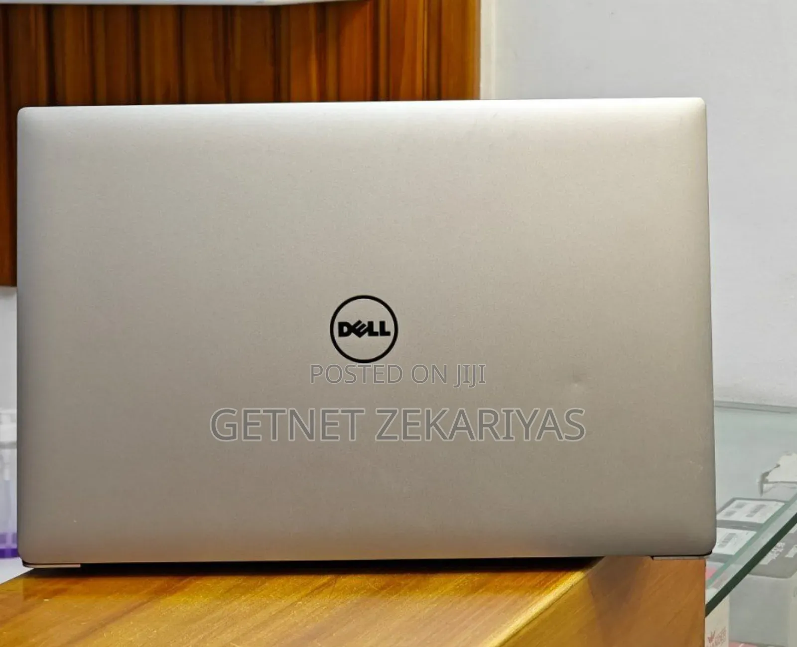 New Laptop Dell XPS 15 16GB Intel Core I7 SSD 512GB