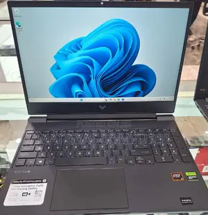 New Laptop HP Victus 15 32GB AMD Ryzen 5 SSD 1T
