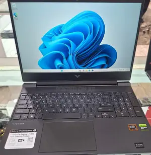 New Laptop HP Victus 15 32GB AMD Ryzen 5 SSD 1T