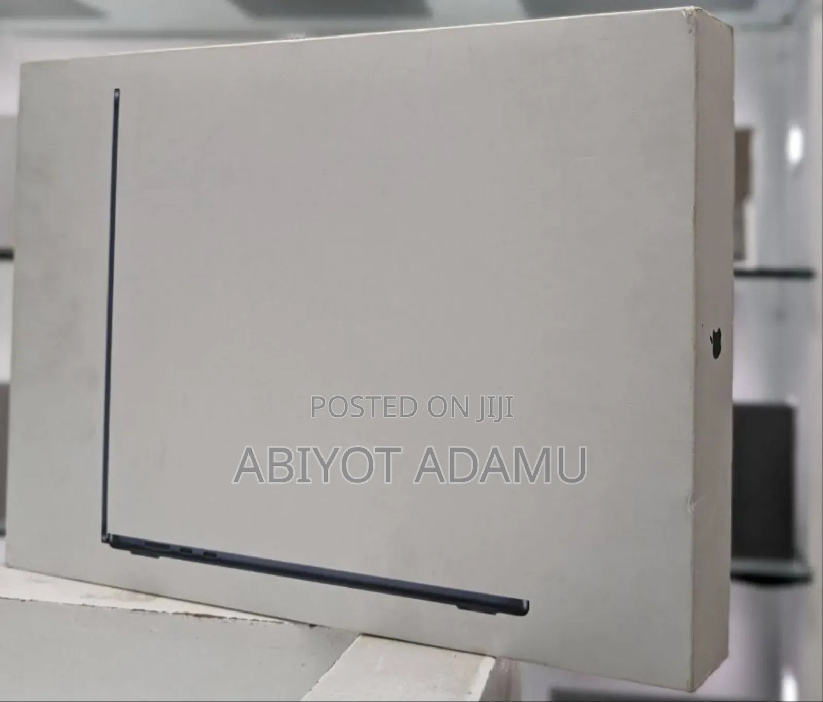 New Laptop Apple MacBook 8GB Apple M2 SSD 256GB