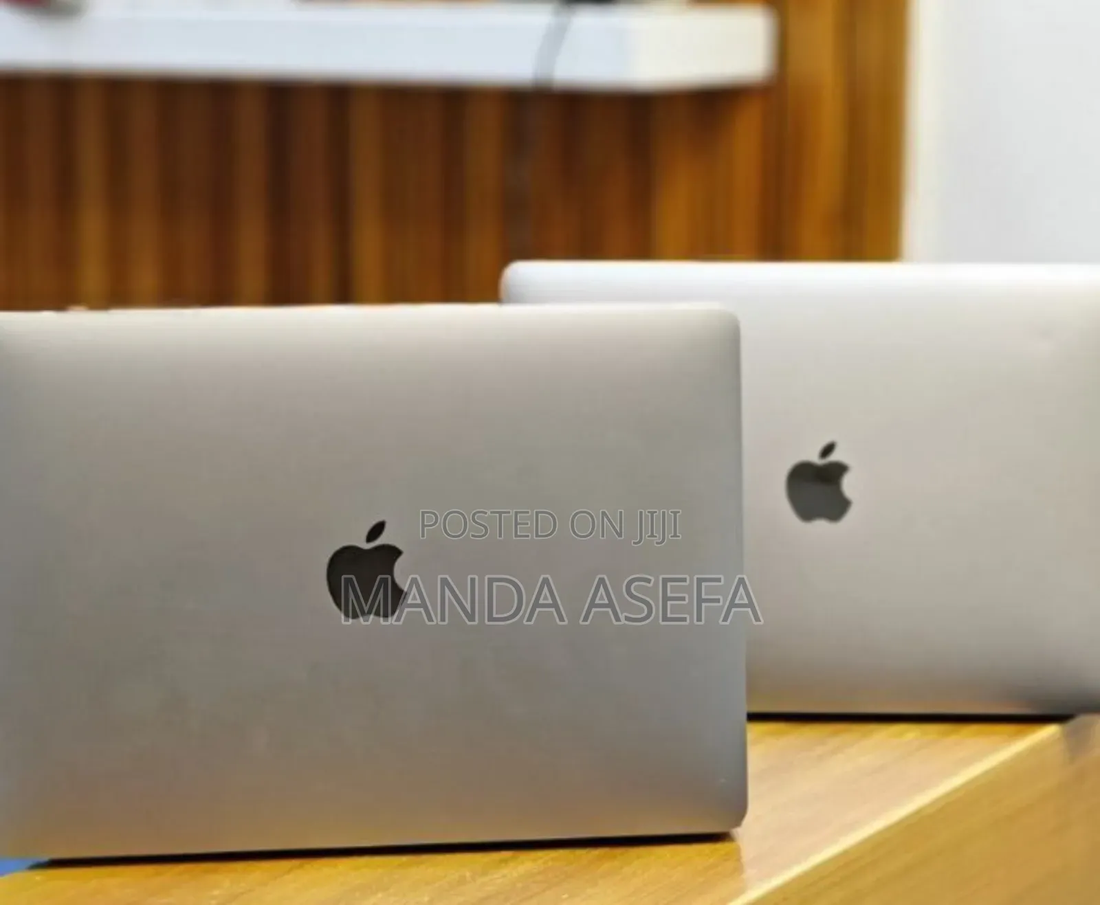 New Laptop Apple MacBook Pro 2019 16GB Intel Core i5 SSD 256GB