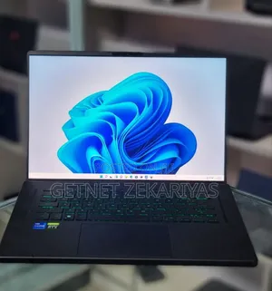 New Laptop Asus ROG Zephyrus G16 16GB Intel Core I7 SSD 1T