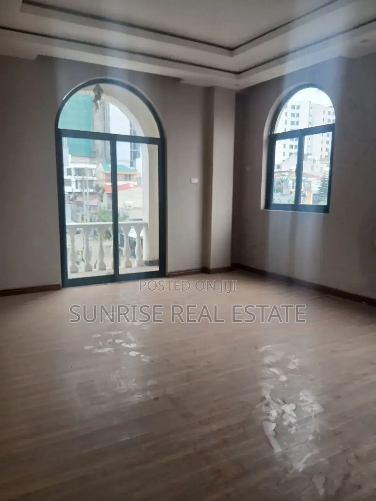 10bdrm House in Bole for rent