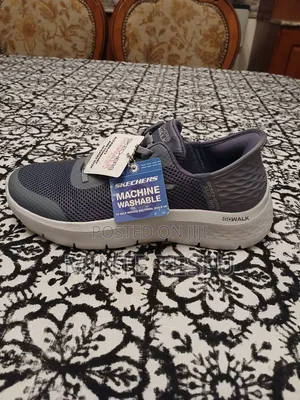 Sketchers Go Walk Shoes