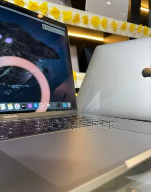 New Laptop Apple MacBook Pro 2019 64GB Intel Core I9 SSD 1T