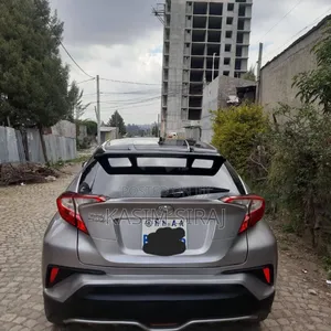 Toyota C-HR 2017 Silver