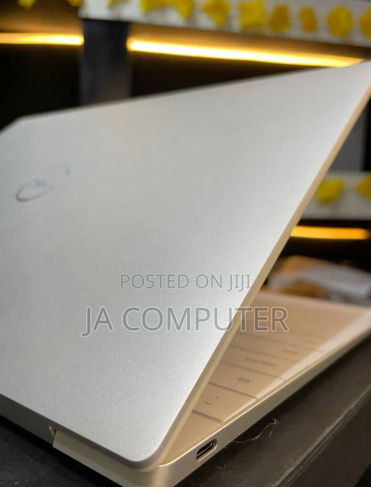 New Laptop Dell XPS 13 16GB Intel Core I7 SSD 512GB