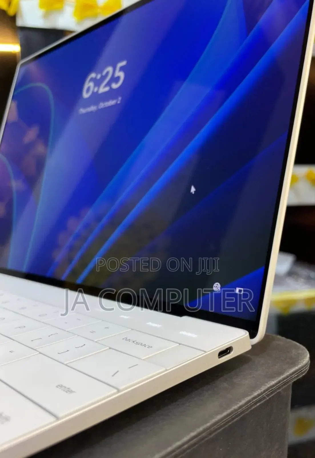 New Laptop Dell XPS 13 16GB Intel Core I7 SSD 512GB