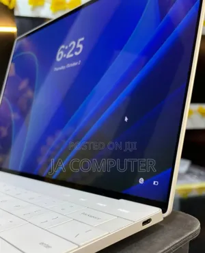 New Laptop Dell XPS 13 16GB Intel Core I7 SSD 512GB