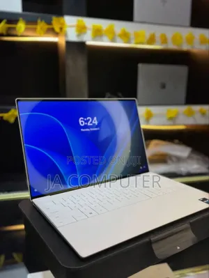 Photo - New Laptop Dell XPS 13 16GB Intel Core I7 SSD 512GB