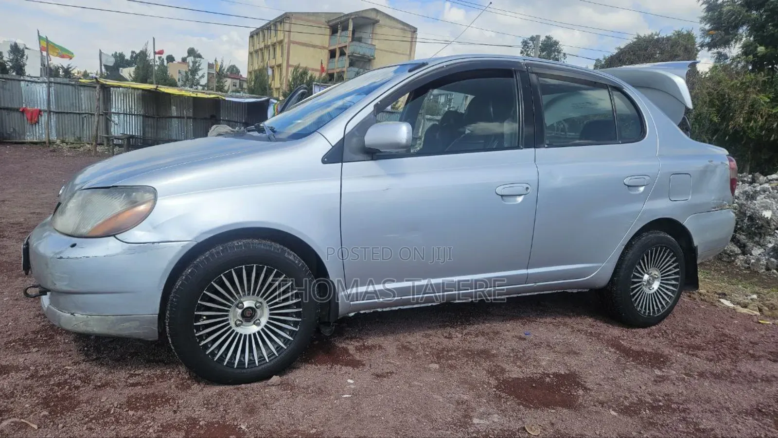 Toyota Platz 2002 Silver