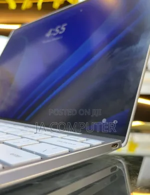 New Laptop Dell XPS 13 16GB Intel Core I5 SSD 512GB