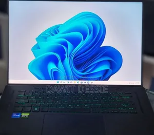 New Laptop Asus 16GB Intel Core I7 SSD 1T