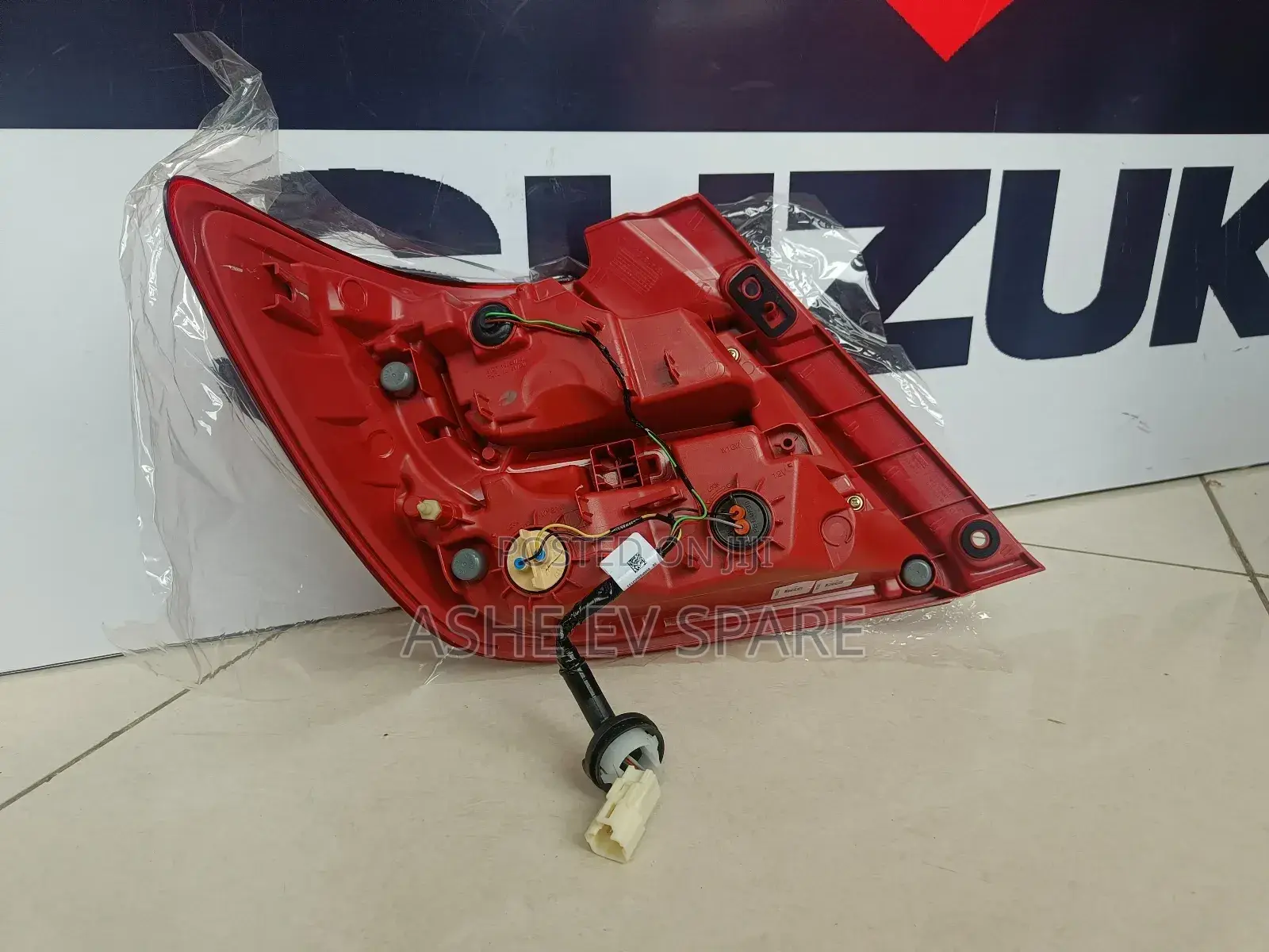 Suzuki Dzire Tail Light (የዋላ ማብራት)
