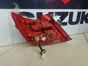 Suzuki Dzire Tail Light (የዋላ ማብራት)