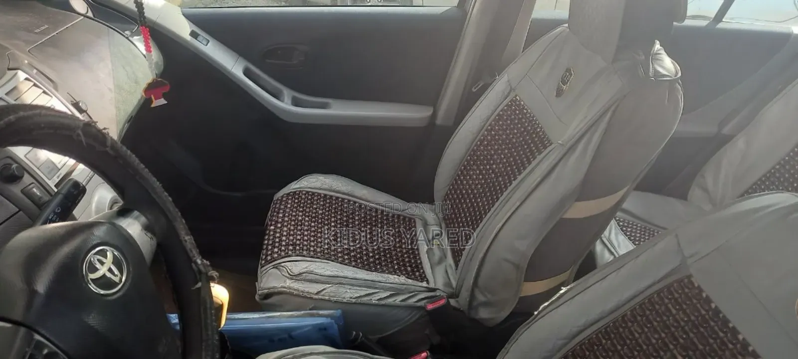 Toyota Yaris 2007 Silver