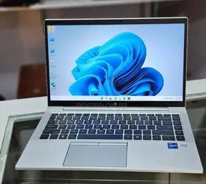 New Laptop HP EliteBook 840 G8 16GB Intel Core I7 SSD 512GB