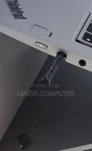 New Laptop Lenovo Yoga 330 16GB Intel Core I5 SSD 512GB