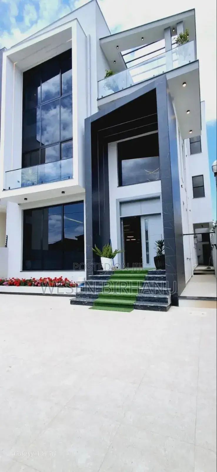8bdrm House in አያት, Addis Ketema for sale