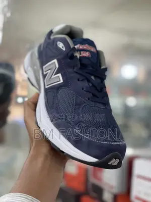 New Balance 990 Blue Black Sneakers