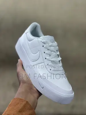 Men’S White Nike Sb Flat Shoes