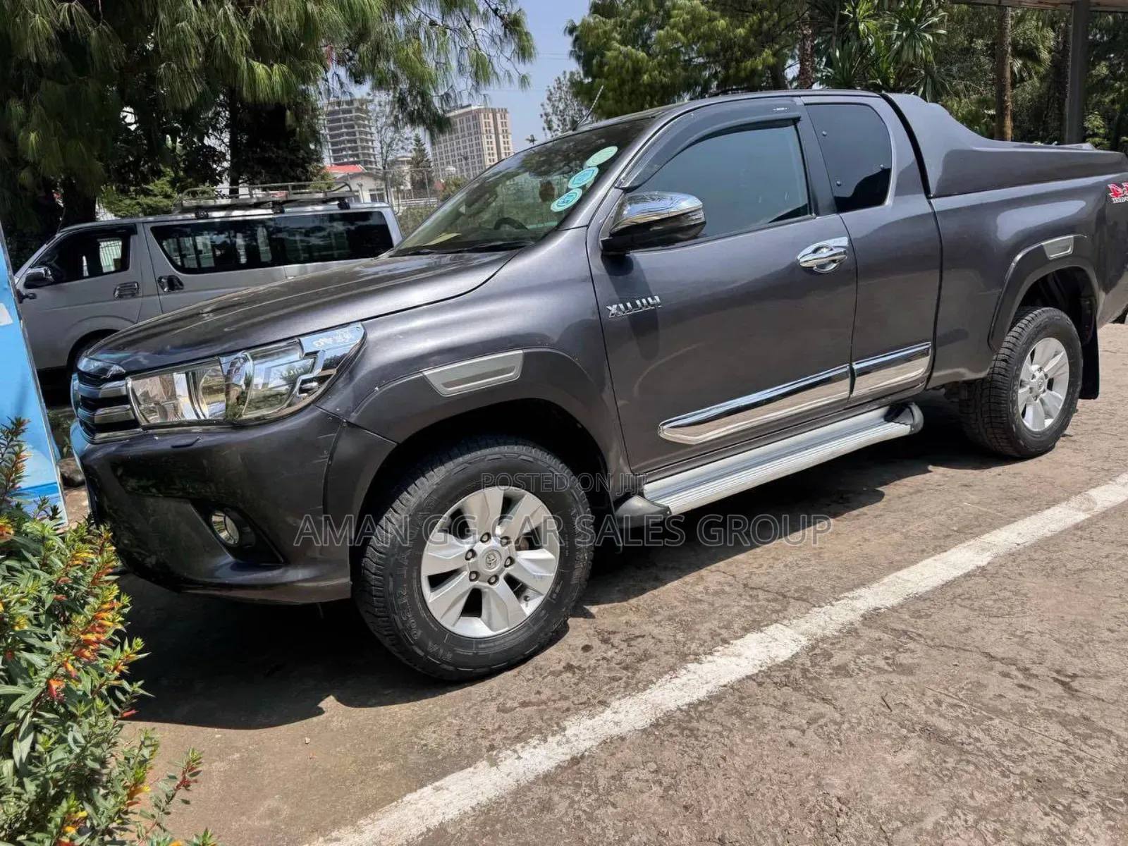 Toyota Hilux 2019 Gray