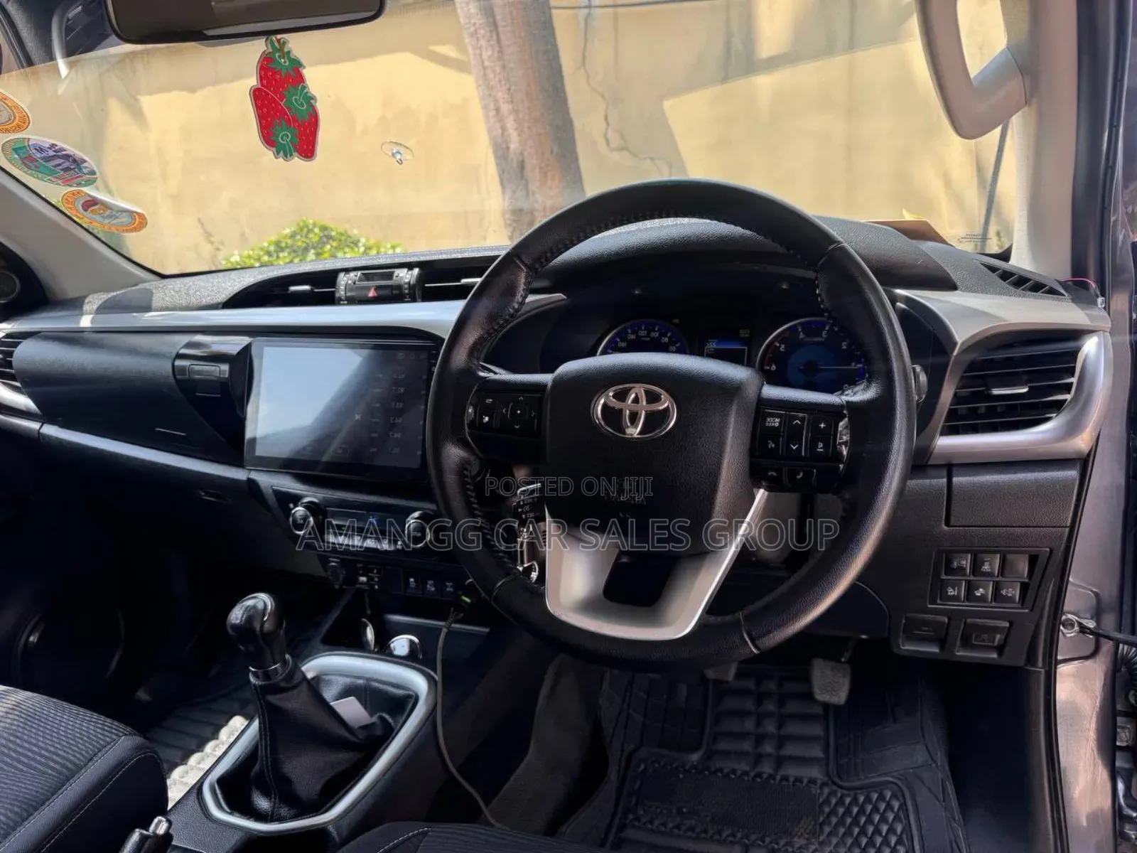 Toyota Hilux 2019 Gray