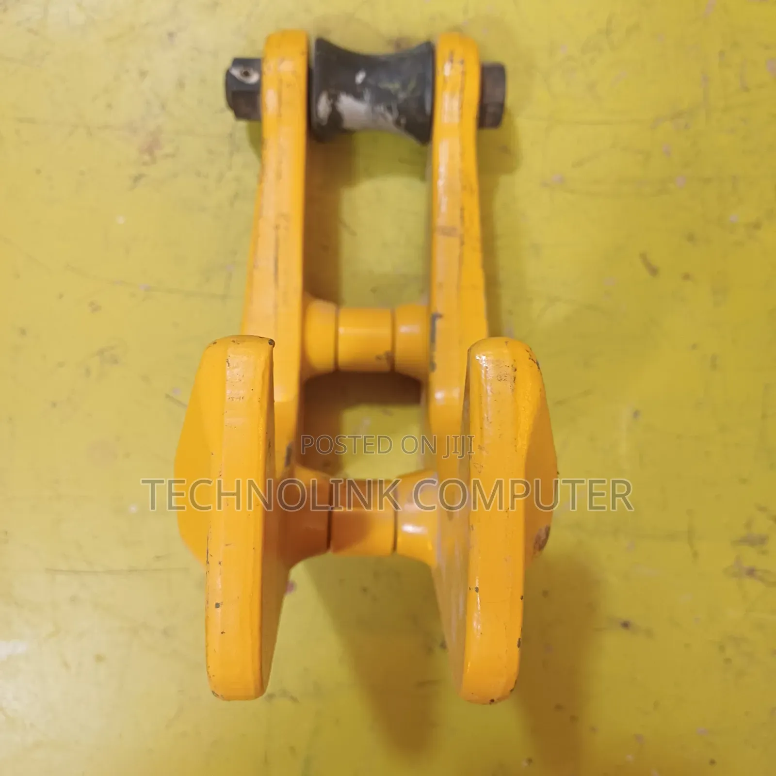 Heavy-Duty Industrial Lifting Clamps