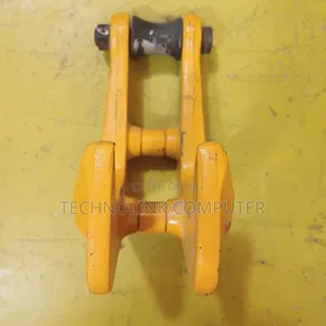 Photo - Heavy-Duty Industrial Lifting Clamps