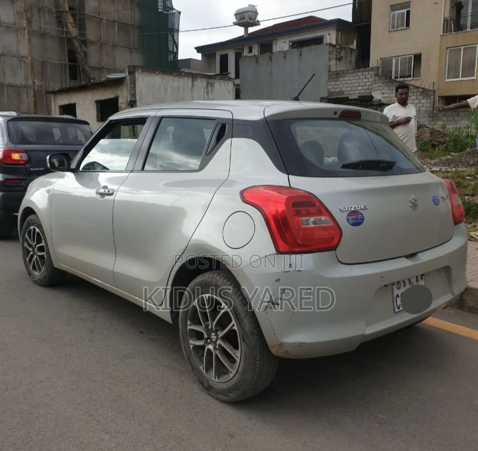 Suzuki Swift 2021 Silver