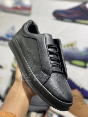 Lv Louis Vuitton Black Men’S Flat Shoes