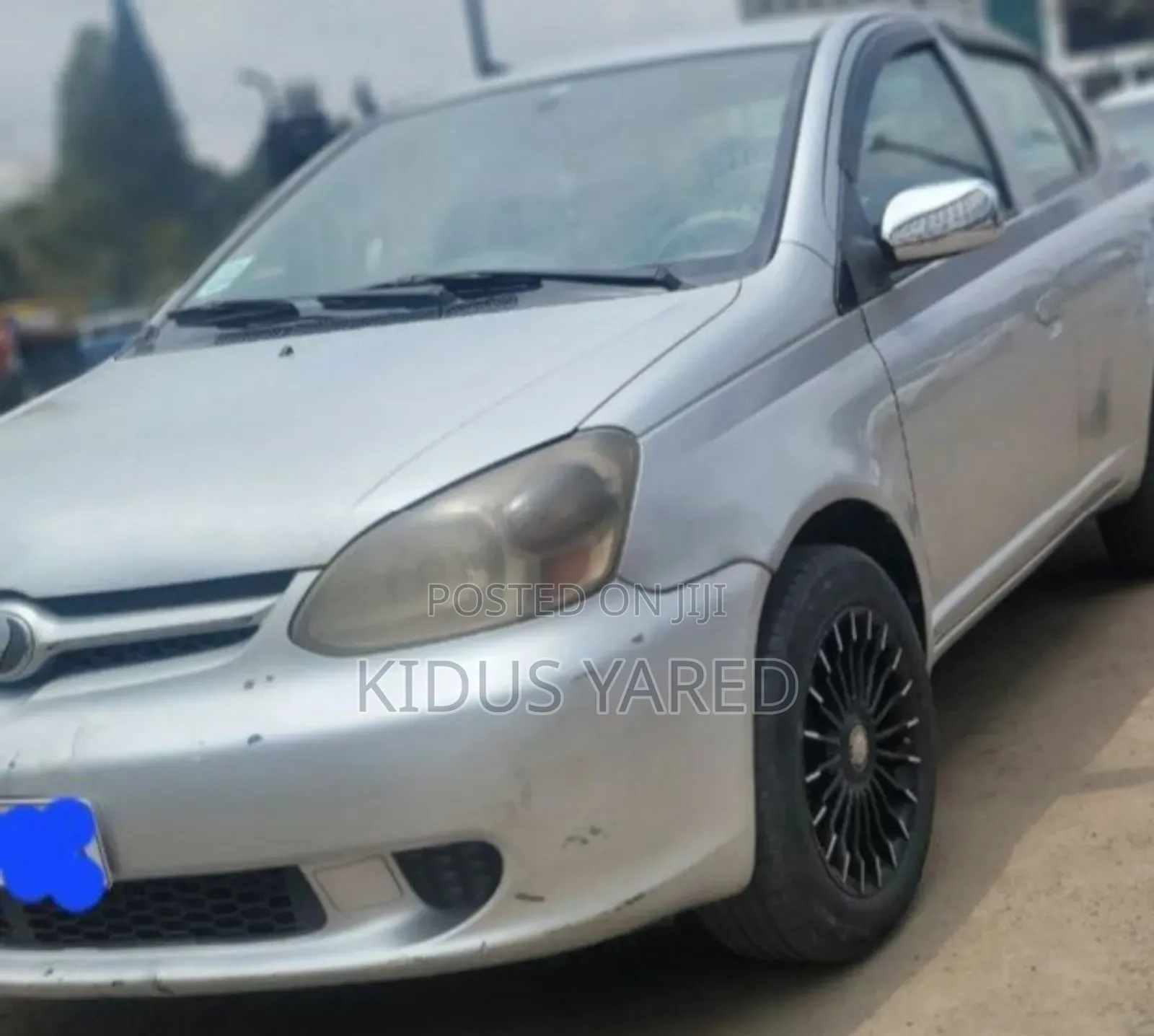 Toyota Platz 2005 Silver