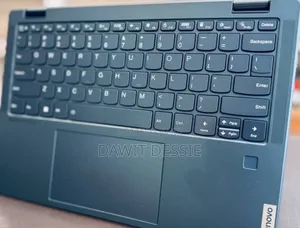 New Laptop Lenovo 8GB AMD Ryzen 5 SSD 512GB