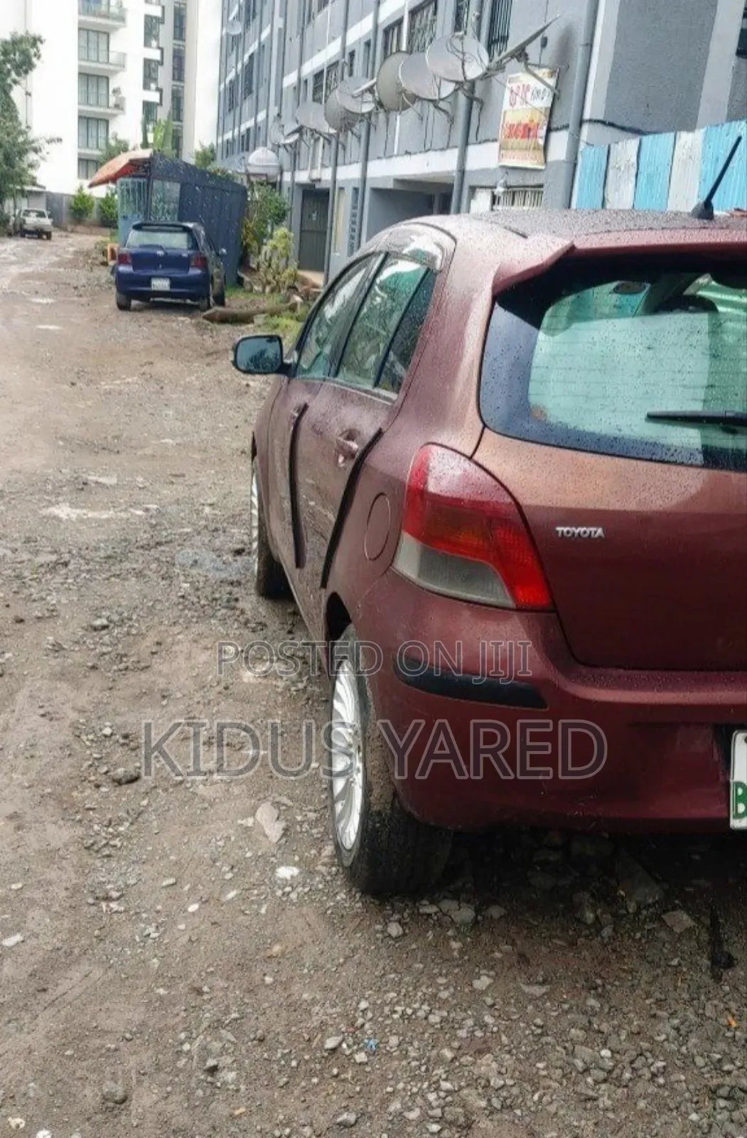 Toyota Yaris 2010 Burgundy