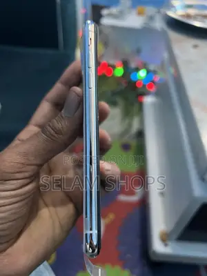 New Apple iPhone X 256 GB White