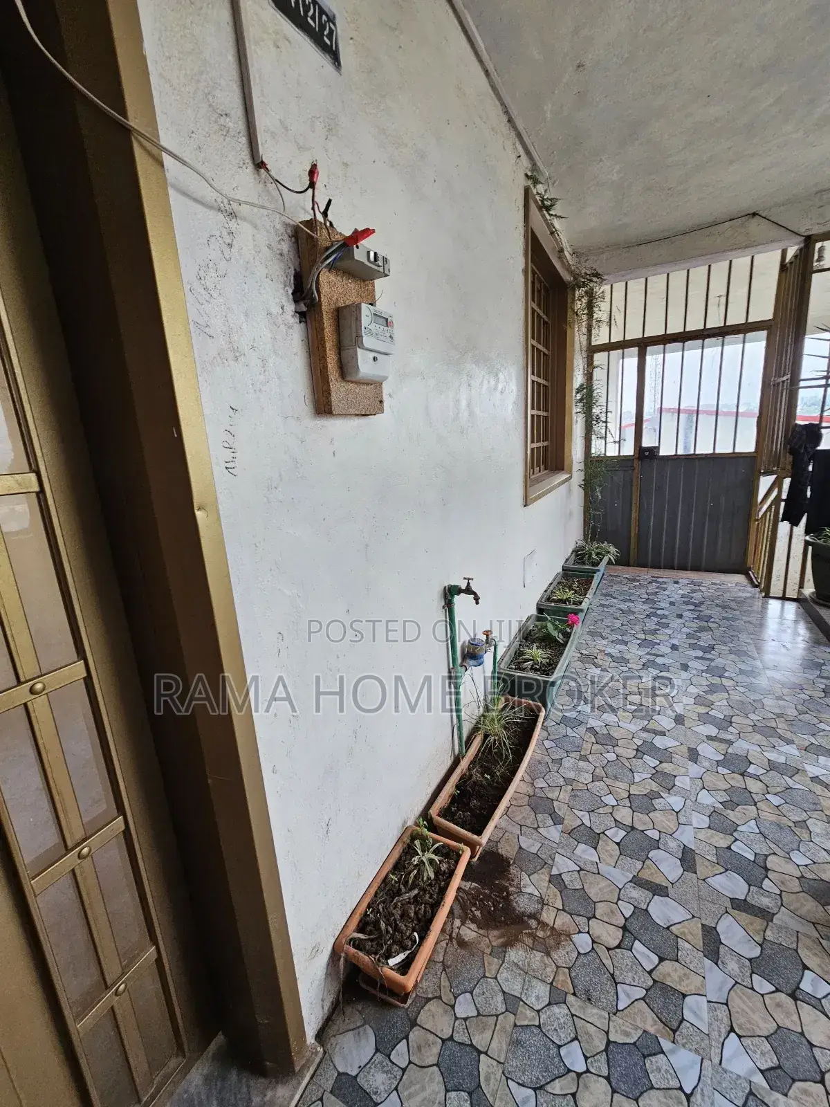 Furnished 2bdrm Condo in Yeka for sale