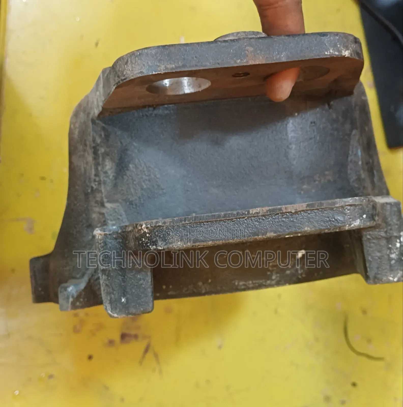 Heavy-Duty Engine Bell Housing Assembly – For Gearbox