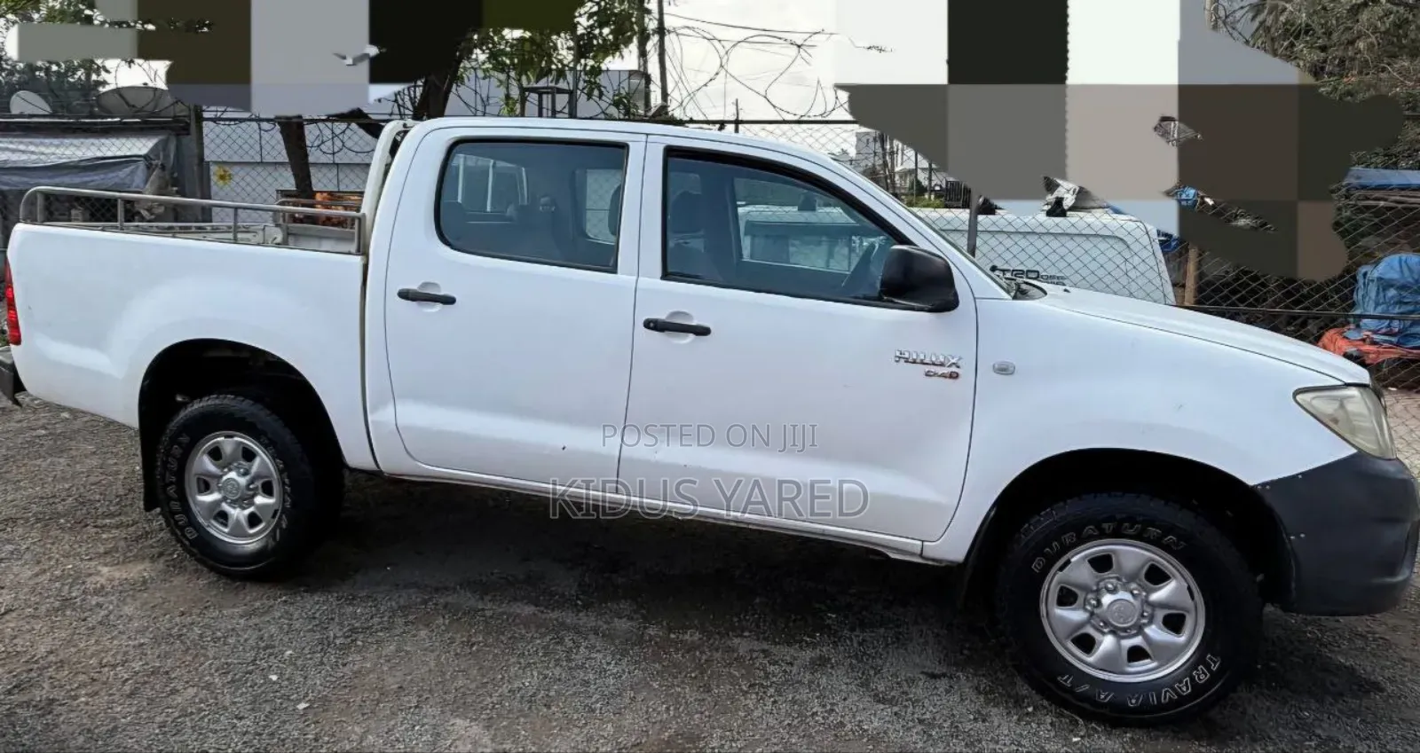 Toyota Hilux 2010 White