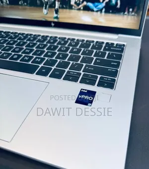 New Laptop HP EliteBook 840 G9 16GB Intel Core I7 SSD 512GB