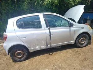 Toyota Yaris 2003 Silver