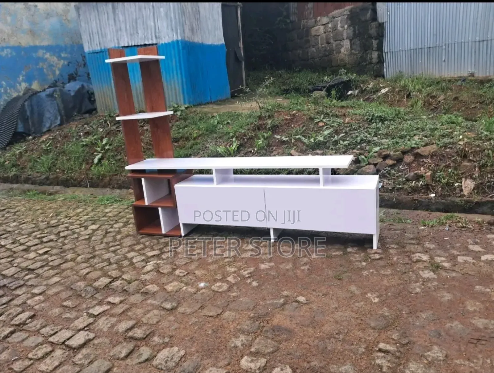 ለየት ያለ 1.80cm Tv Stand