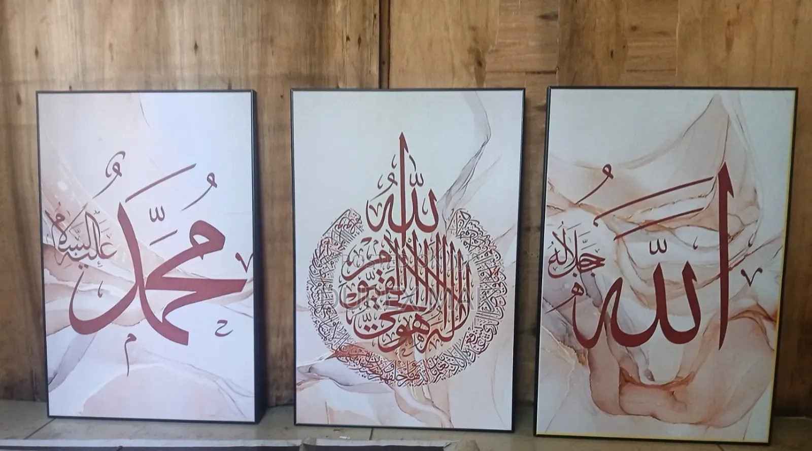 ውብ እና ማራኪ የግድግዳ ላይ ምስሎች በተለያዩ አማራጮች ለቤት,ለቢሮዎ እንዲሁ