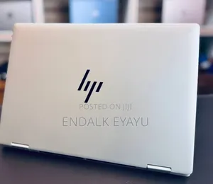 Photo - New Laptop HP 16GB AMD Ryzen 7 SSD 1T