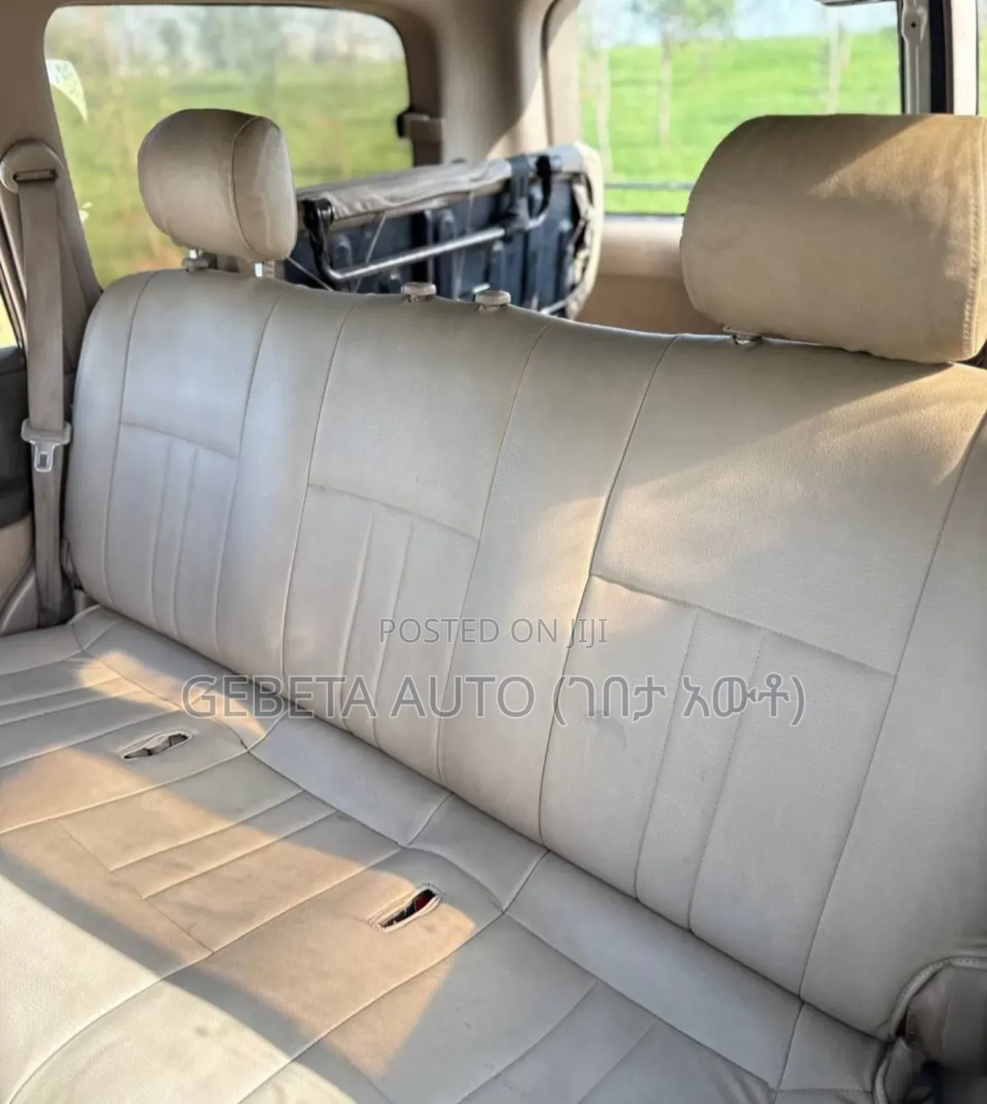 Toyota Land Cruiser 2002 White