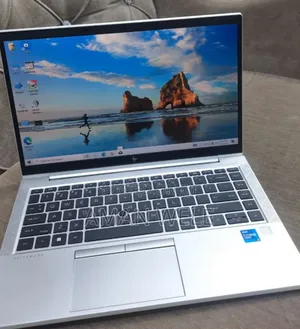 New Laptop HP EliteBook 840 G8 16GB Intel Core I5 SSD 512GB